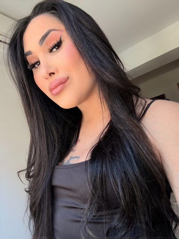Laura Myller 16
