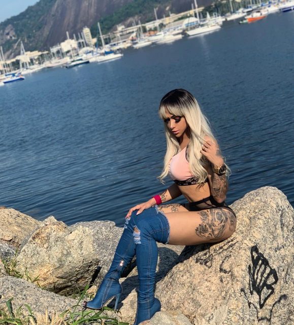 Patricia Alves 42