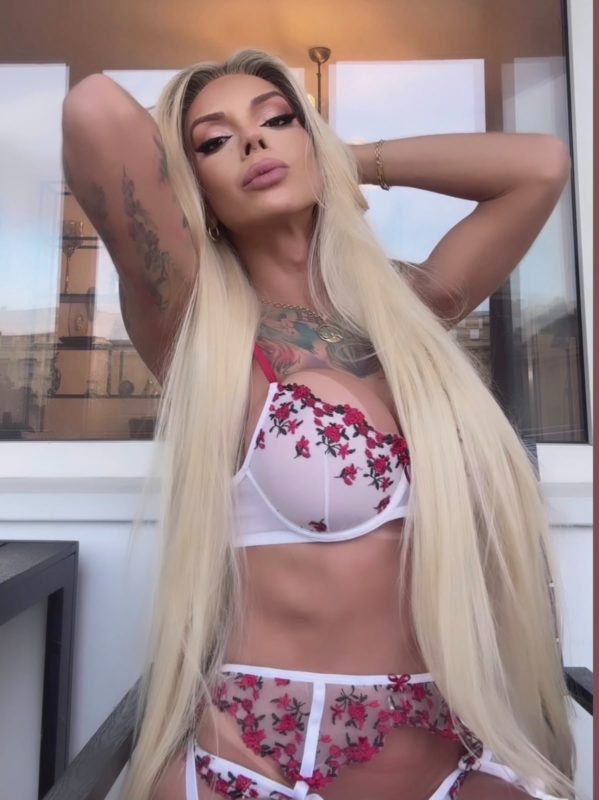 Bella Angel 12