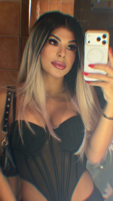 Larissa Campos 5