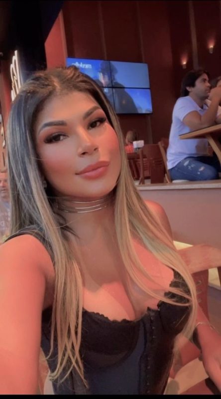 Larissa Campos 7