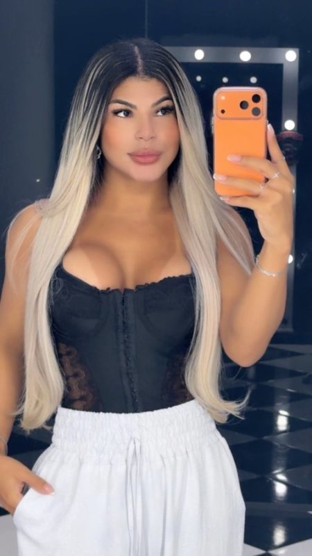 Larissa Campos 11