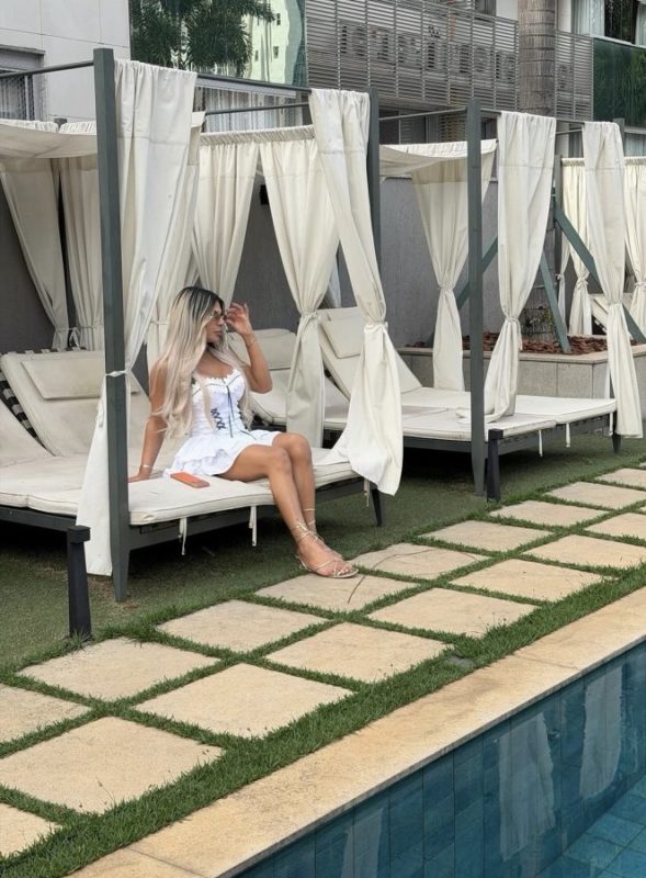 Larissa Campos 7