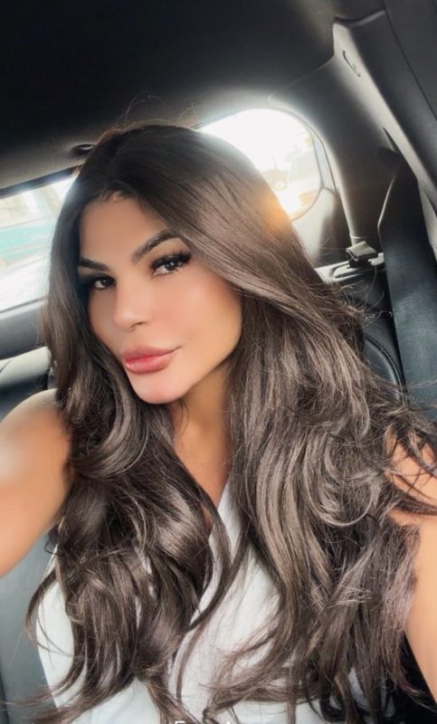 Larissa Campos 7