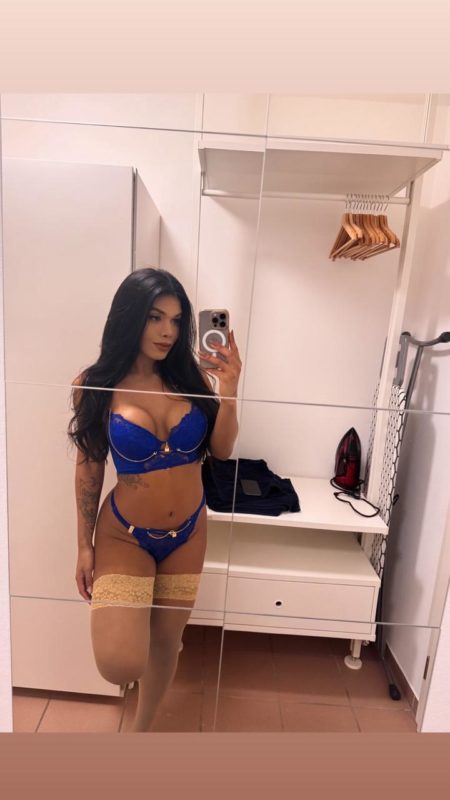 Taynna Souza 27