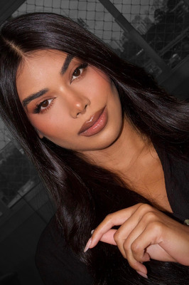 Taynna Souza 24