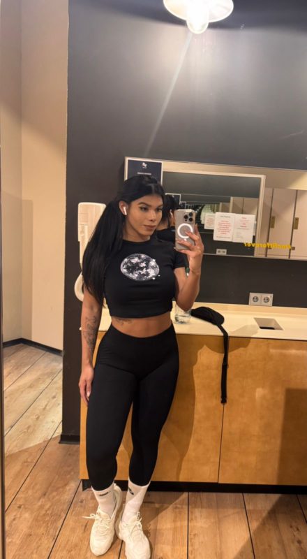 Taynna Souza 19