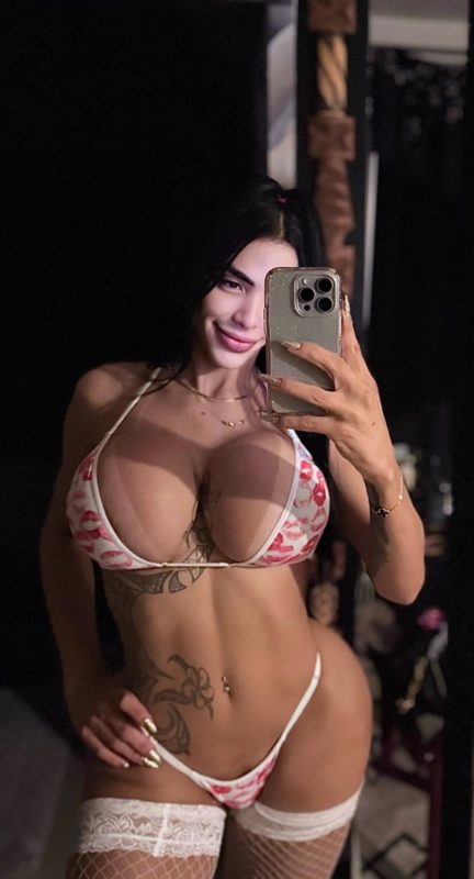 Júlia Oliveira 3