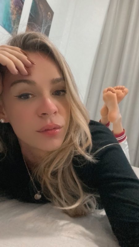 Bruna Fox 17