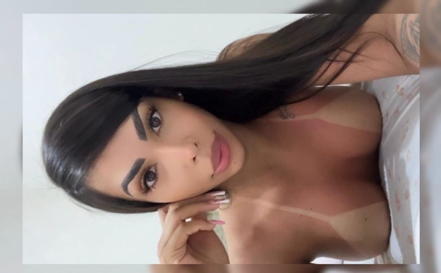 Ariella Mendonça 37