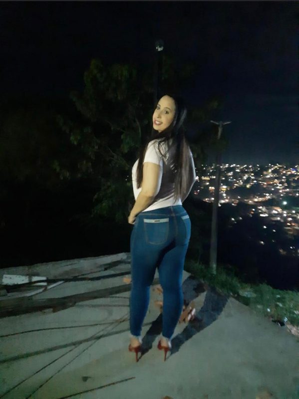 Rubi Leonina 32