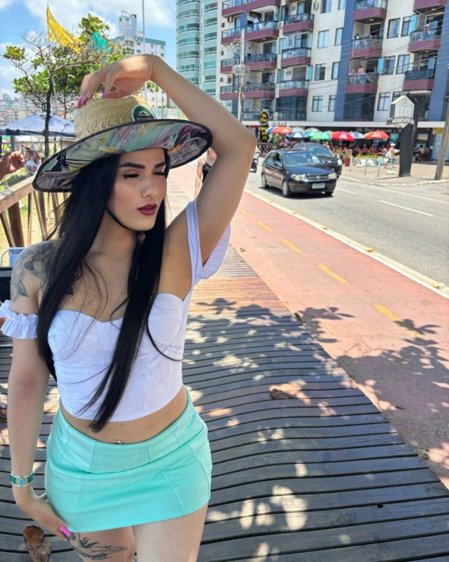 Alessandra Duarte 4