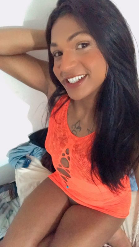 Lais Muniz 15