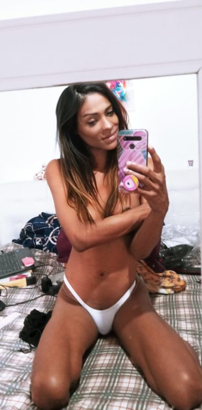 Dianna Banana 15
