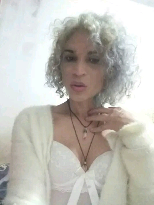 Sabrinna Costa 6