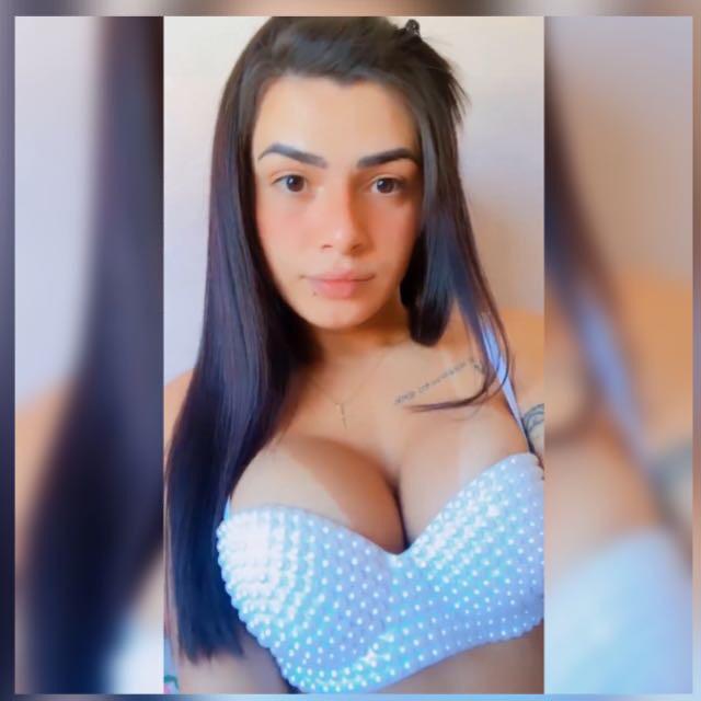 Gaby Lemos 26