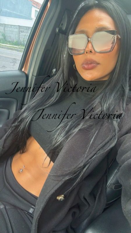 Jennifer Victoria 14