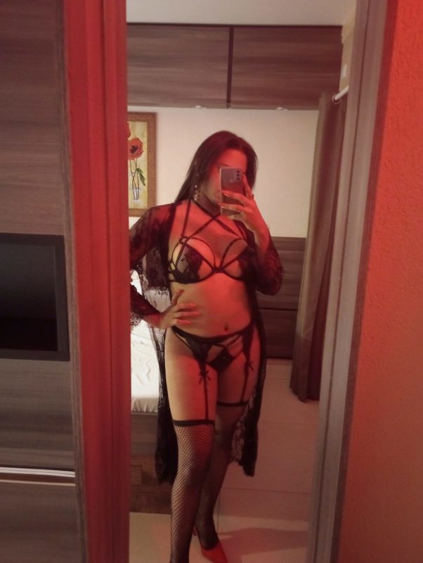 Yara Silva 18