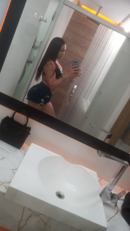 Alice Emanuelly 86