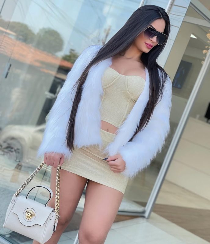 Larissa Santos 6