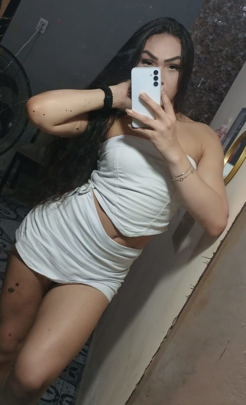Alice Emanuelly 1