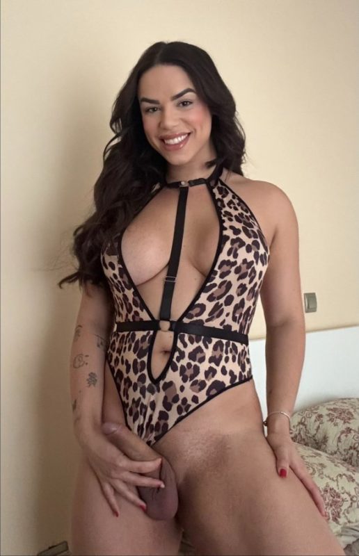 Niara Rocha 10