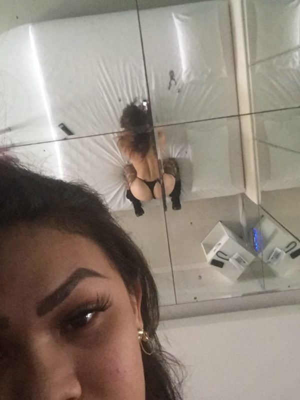 Alice Emanuelly 49
