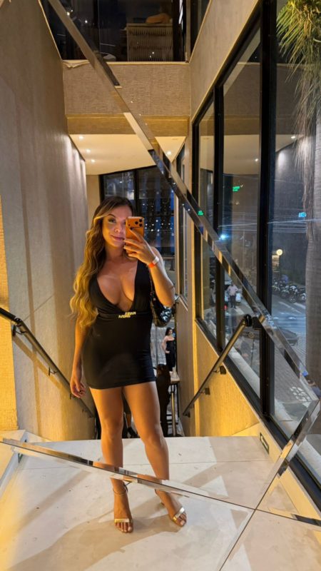 Brenda Laiara 32