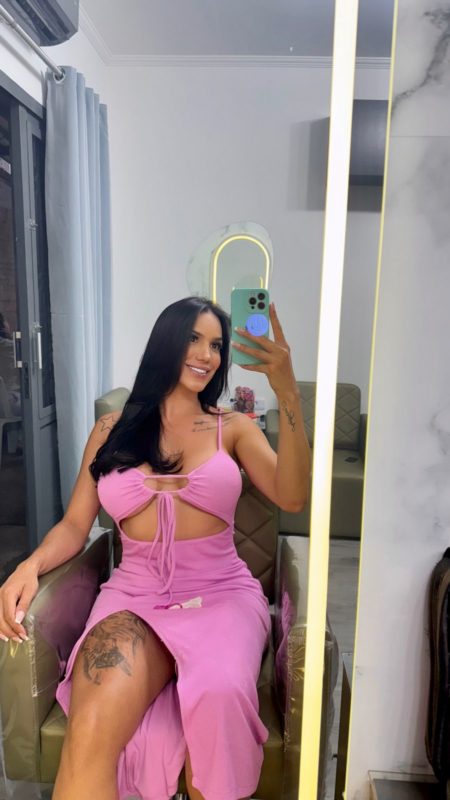 Paula Souza 19