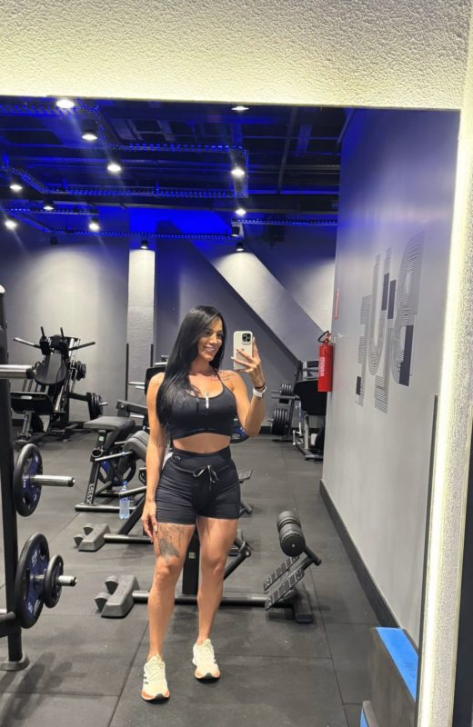Paula Souza 13