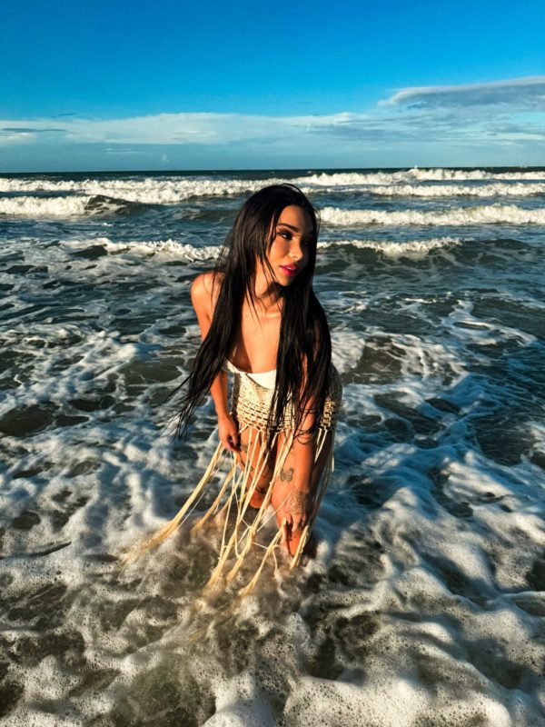 Larissa Beatrice 22