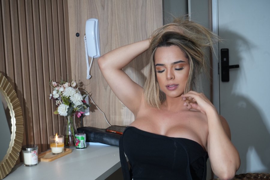 Brenda Laiara 6