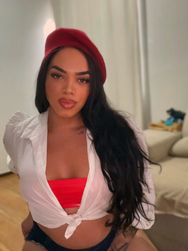 Laura Feroli 18