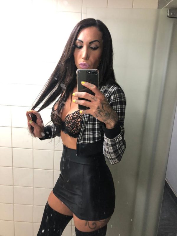 Bruna Marques 34