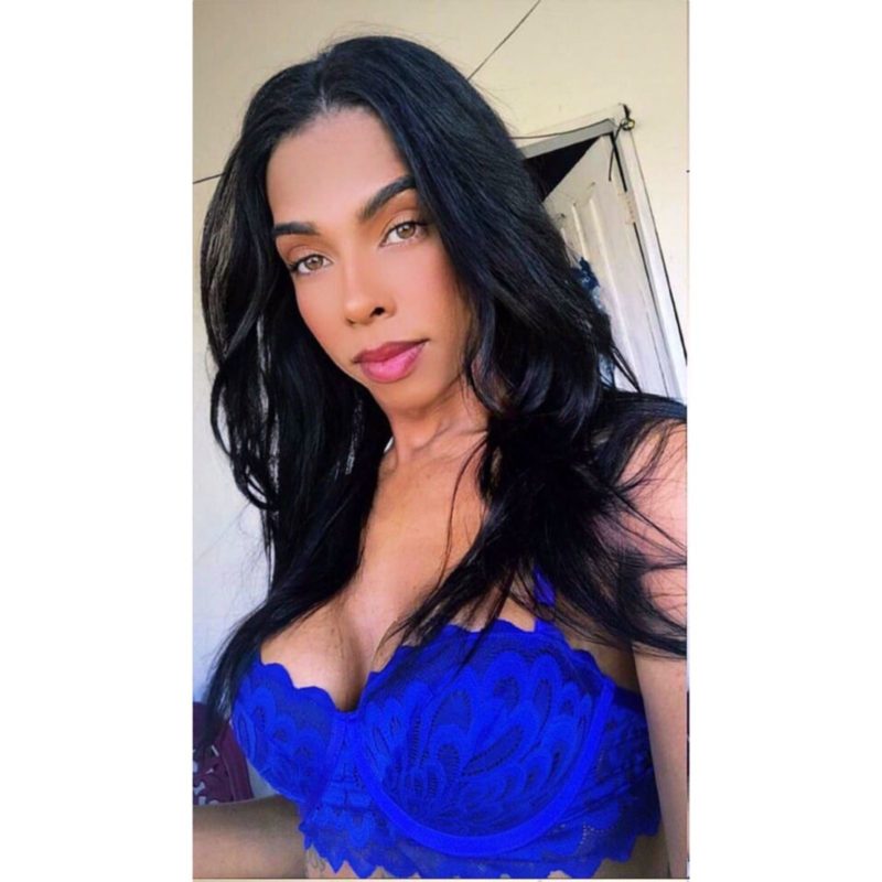 Mellry Loren 40