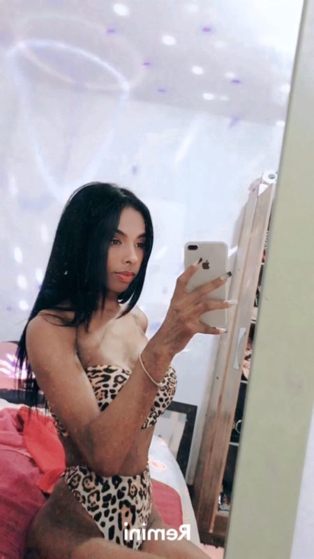 Mellry Loren 41