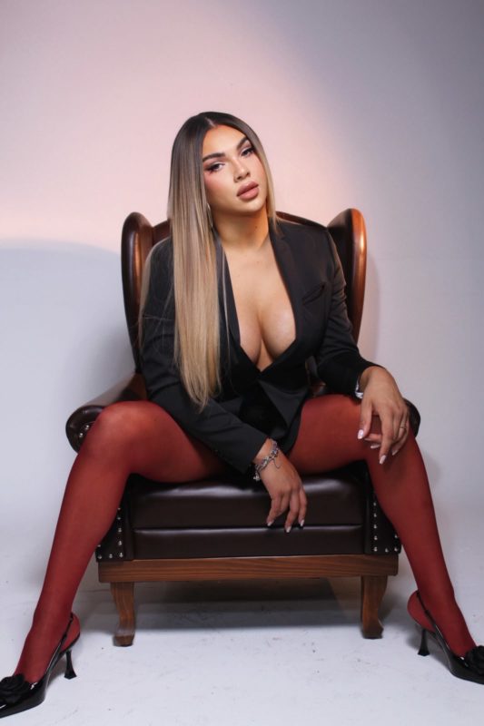 Sophia Amaral 16
