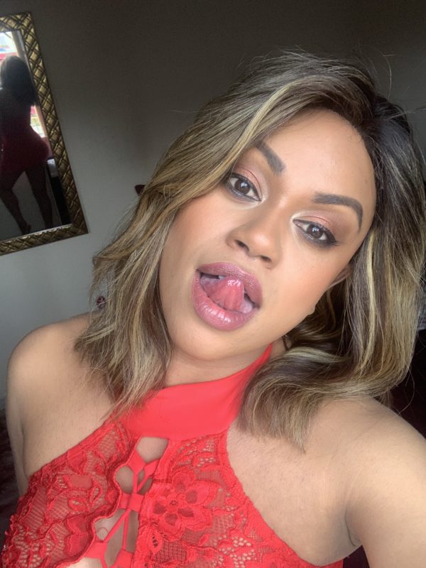 Nicole Oliver 3