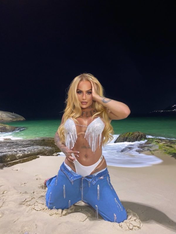 Camila Angel 4