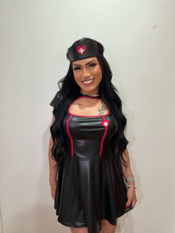 Érika Muniz 75