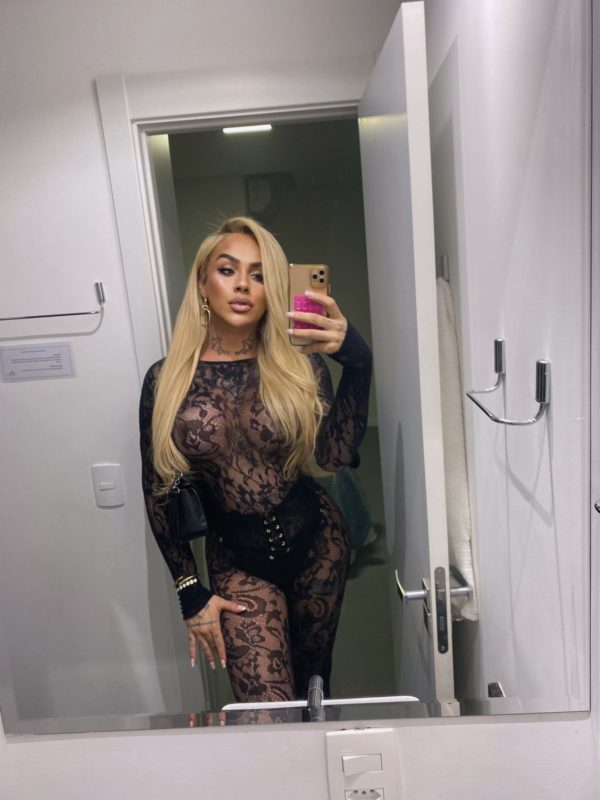 Camila Angel 17