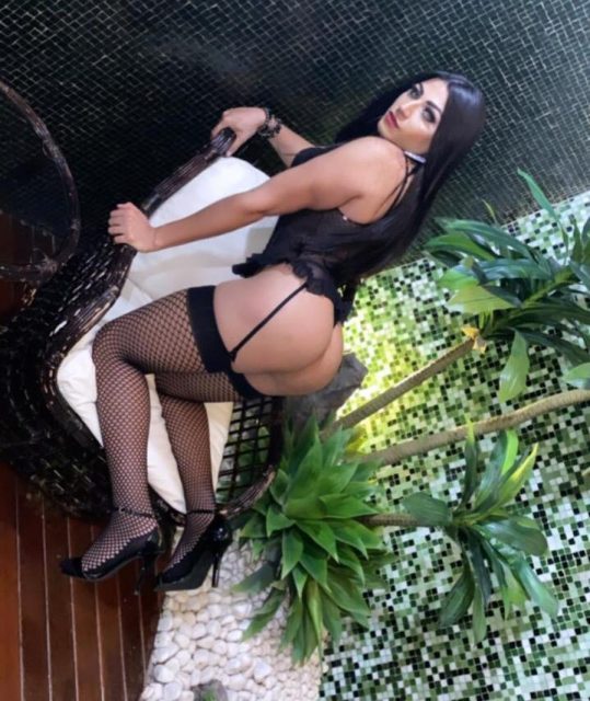 Brunna Calyfa 9