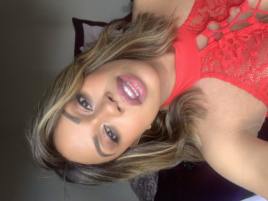 Nicole Oliver 1