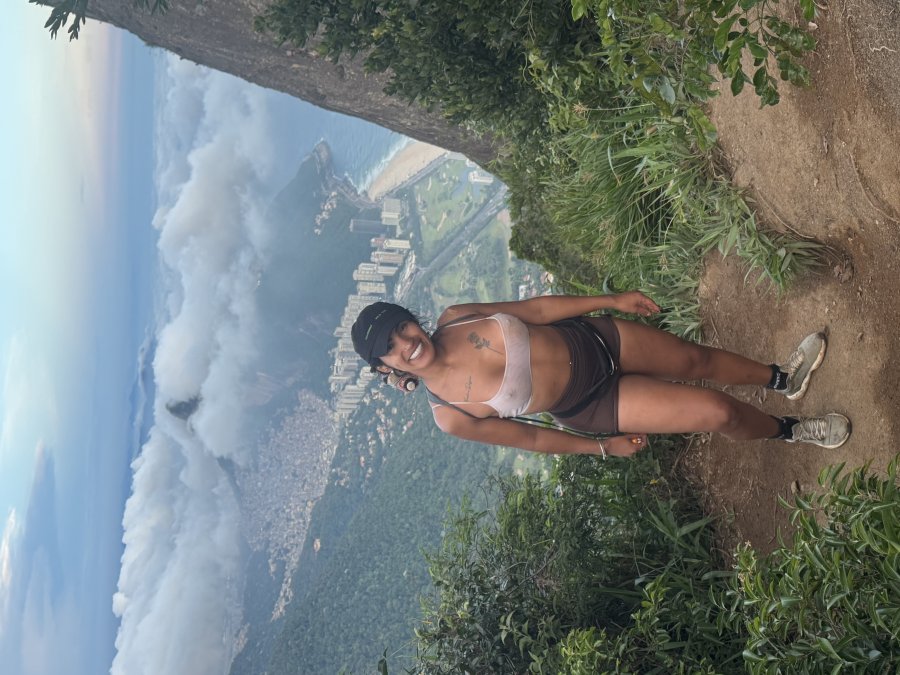 Érika Muniz 65