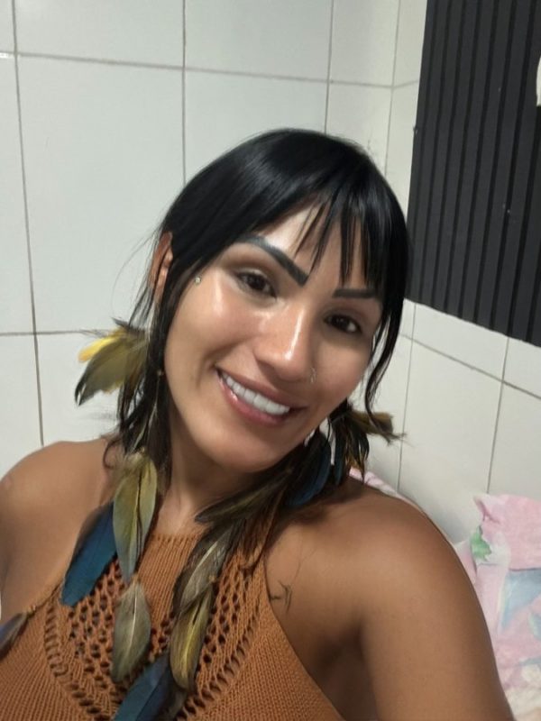 Érika Muniz 52