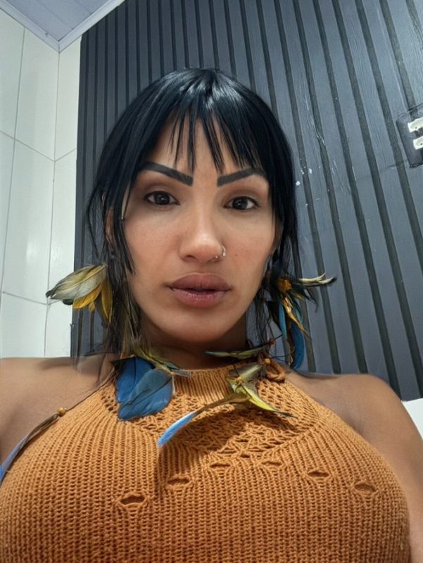 Érika Muniz 59