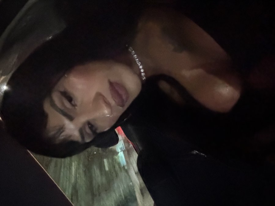 Érika Muniz 55