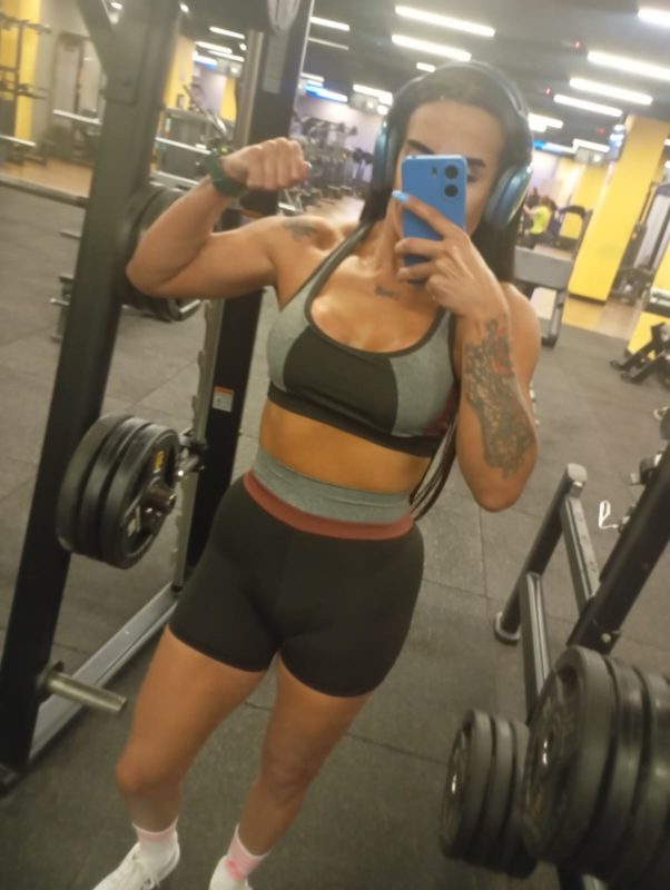Danielle Senna 9
