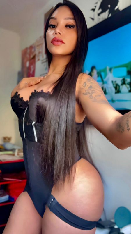 Yuna Mesquita 111