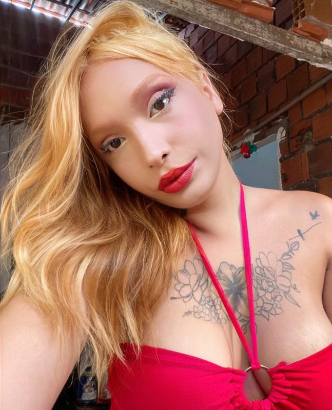 Dayra Luise 21